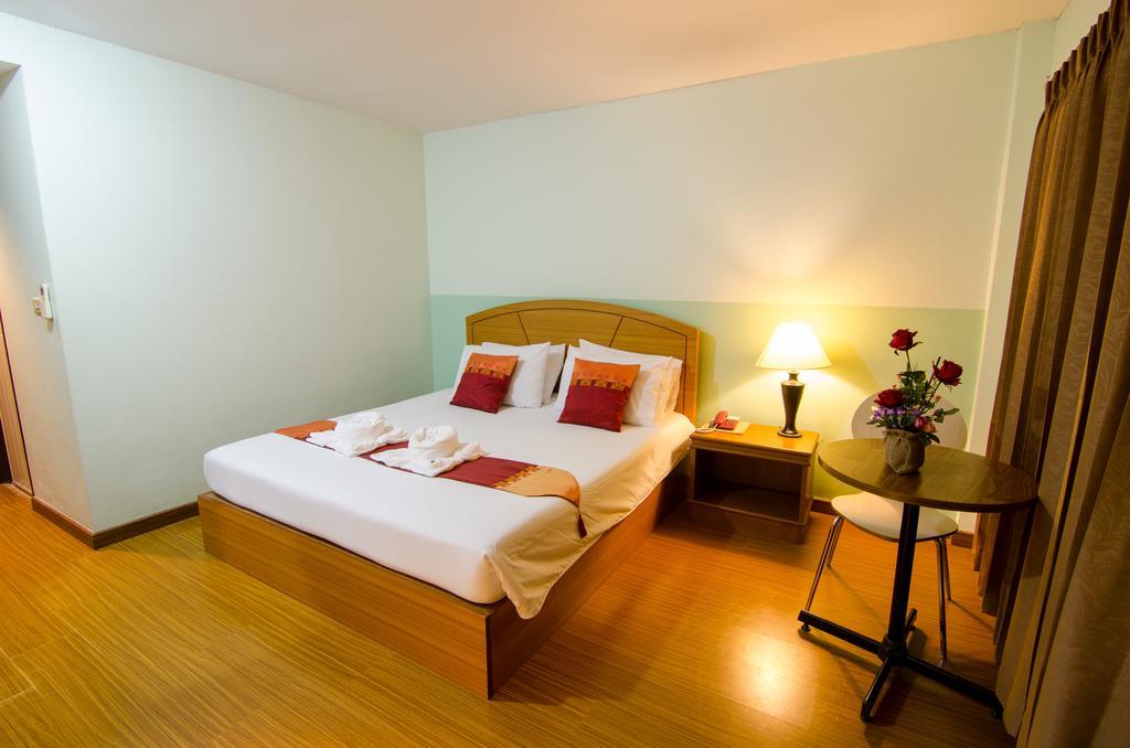 Ranong Garden Hotel Habitación foto